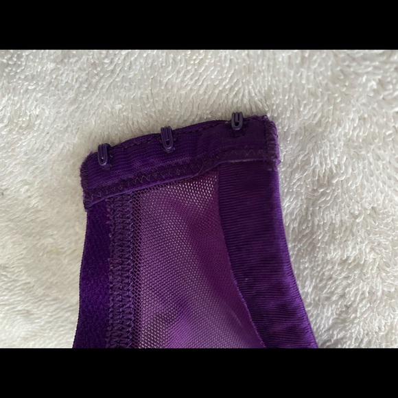 Cacique plunge 38DD bra - Picture 4 of 5